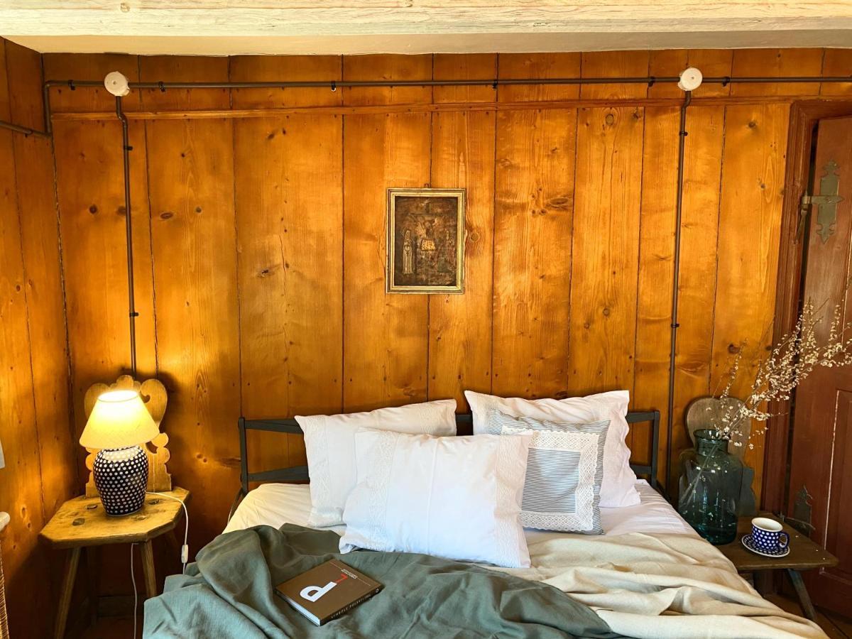 Dom Tkacza Apartment Pieszyce Bagian luar foto