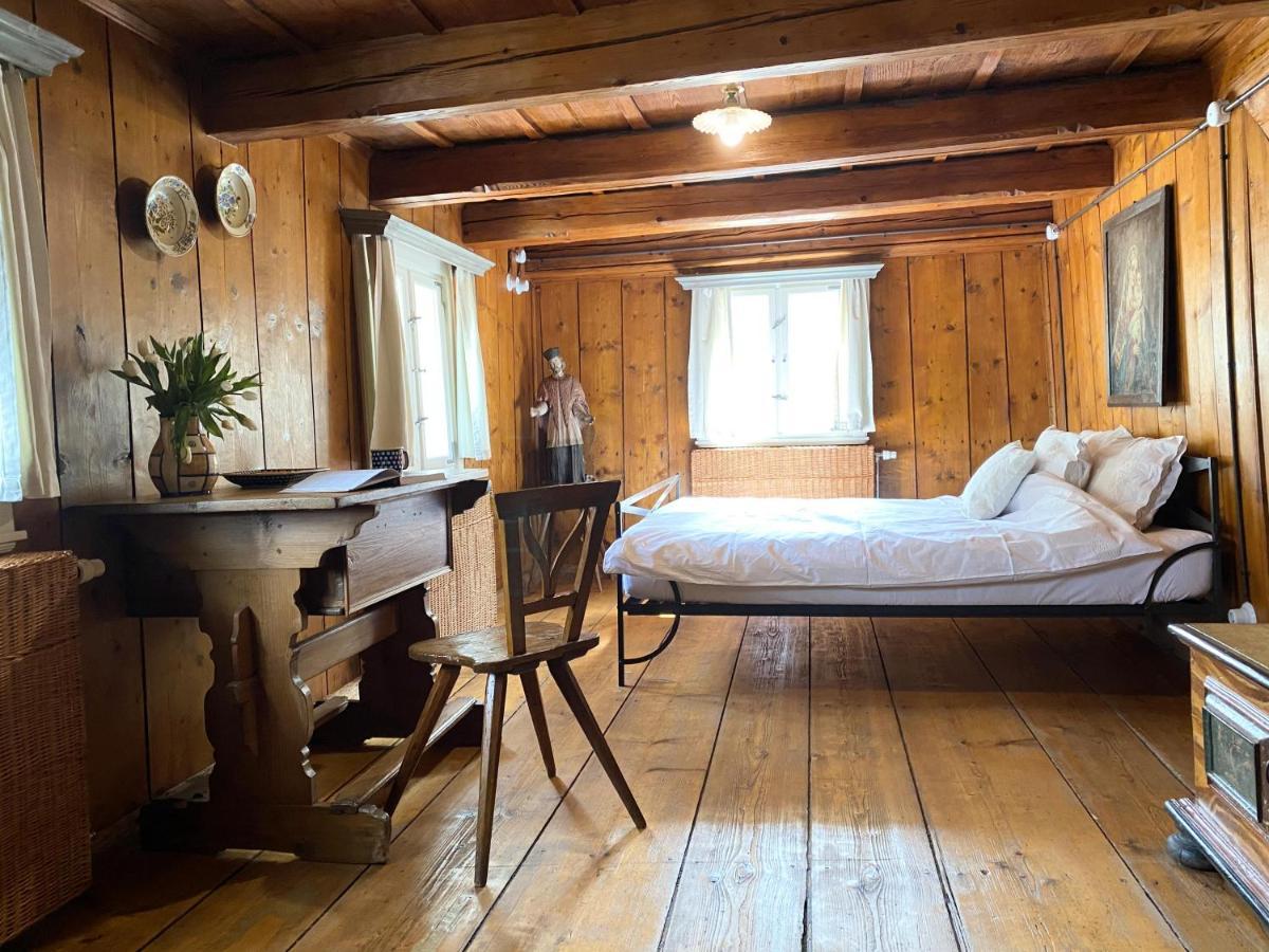Dom Tkacza Apartment Pieszyce Bagian luar foto